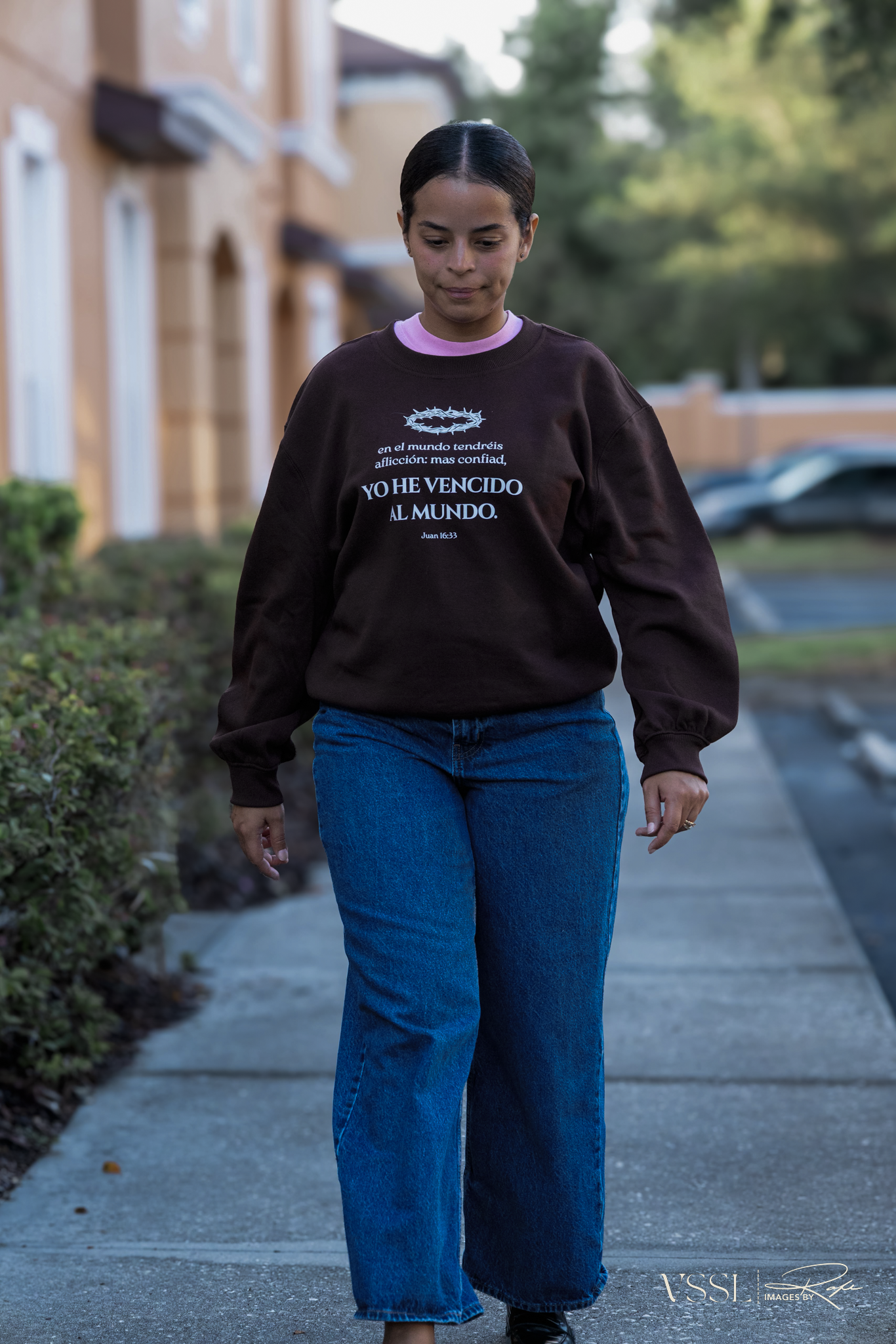 YO HE VENCIDO WOMENS FLEECE SWEATER