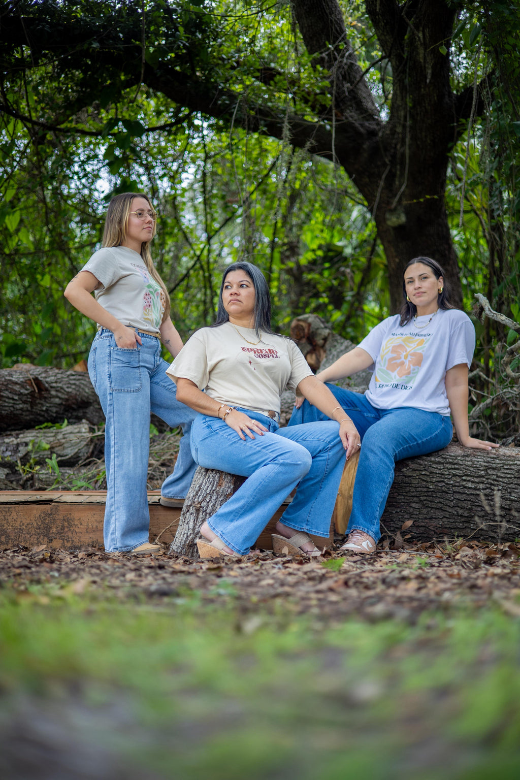 SPREAD THE GOSPEL TEE