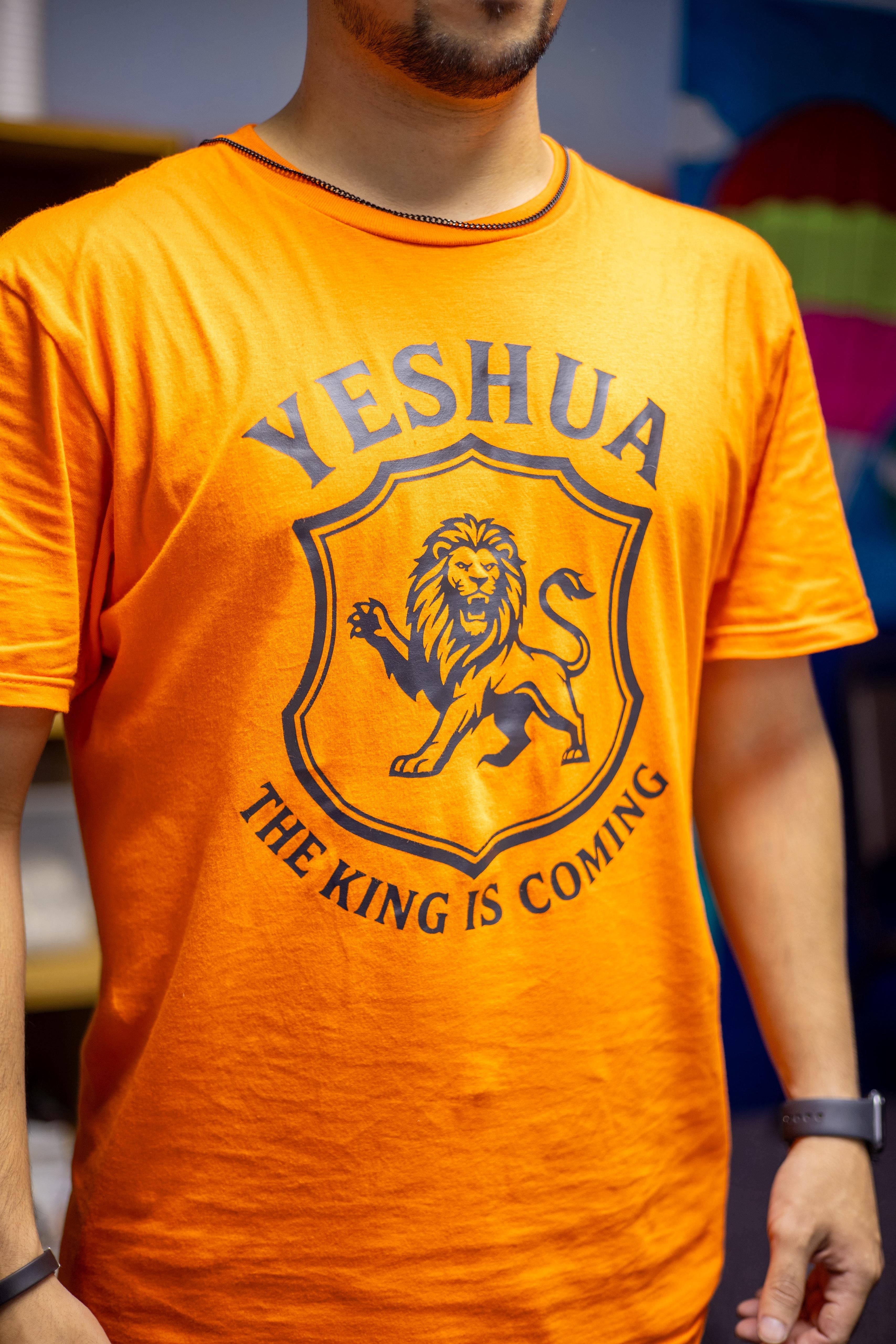 THE KING IS COMING TEE